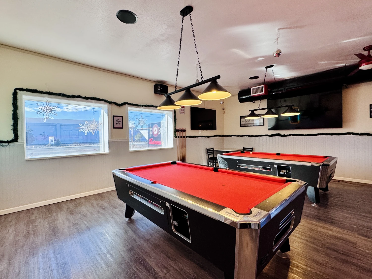 Freestanding Restaurant 329 Lake Blvd 