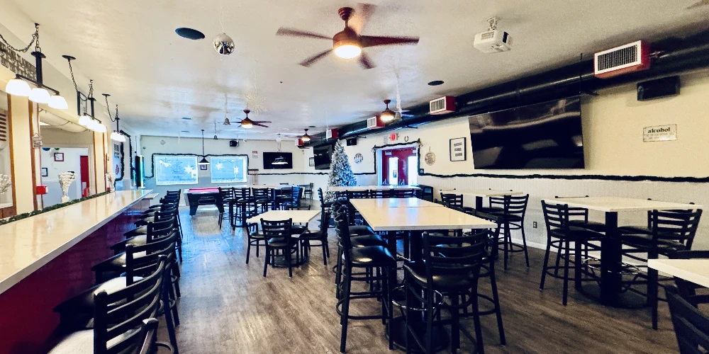 Freestanding Restaurant 329 Lake Blvd 