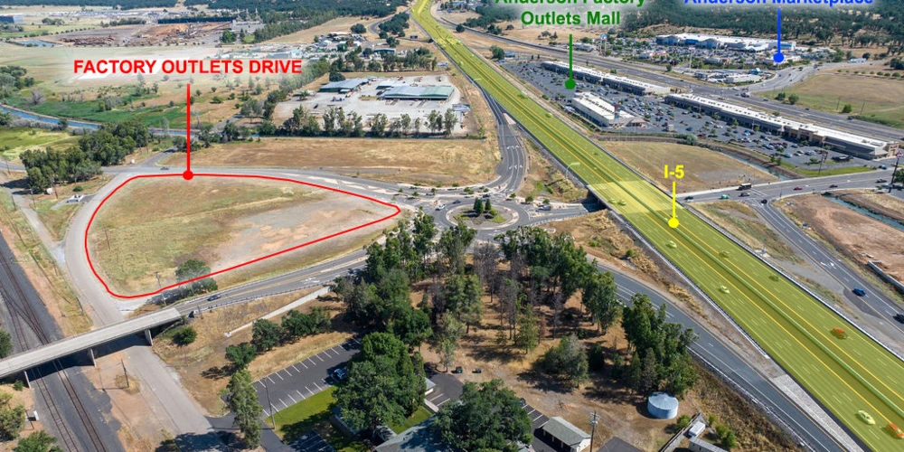 I-5 Offramp at Deschutes Rd