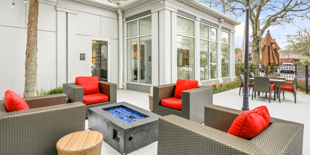 Institutional Sale | Hilton Garden Inn Jacksonville JTB/Deerwood Park