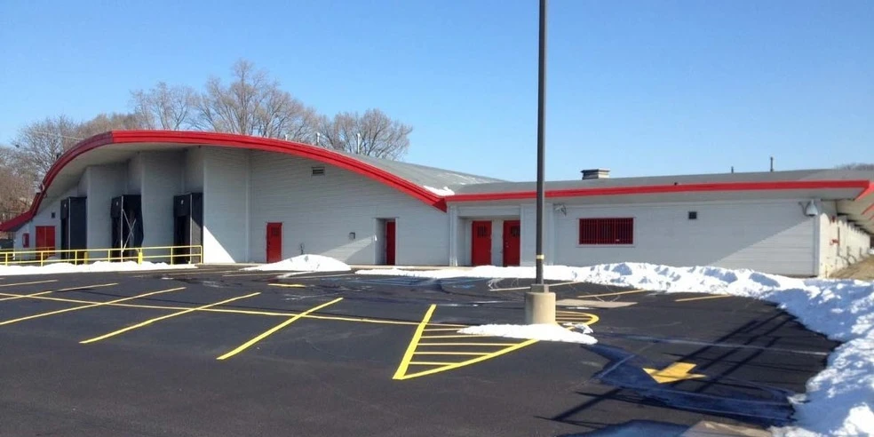 21630 W 7 Mile Rd, Detroit, MI for sale