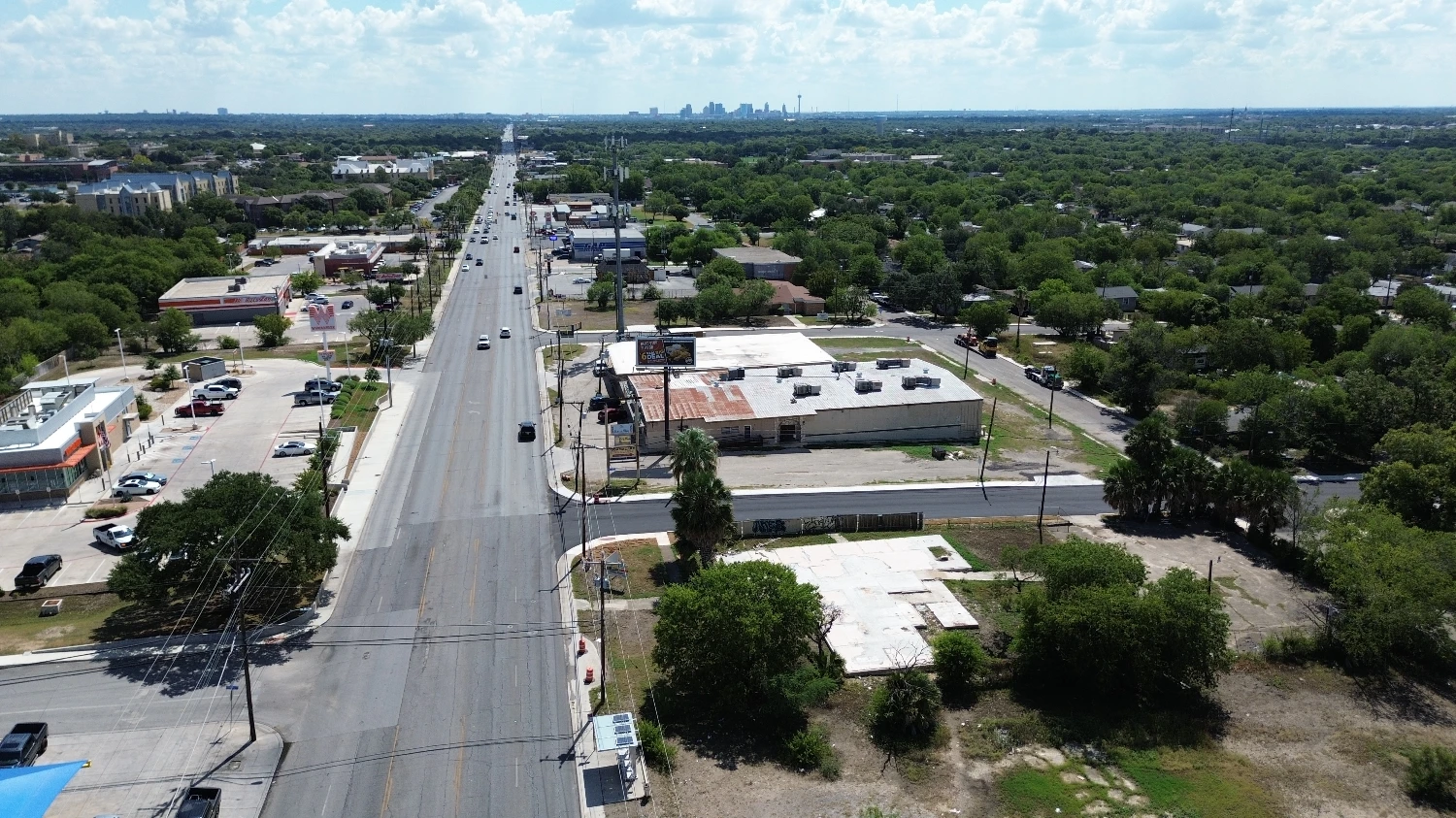 3570-3580 Culebra Rd