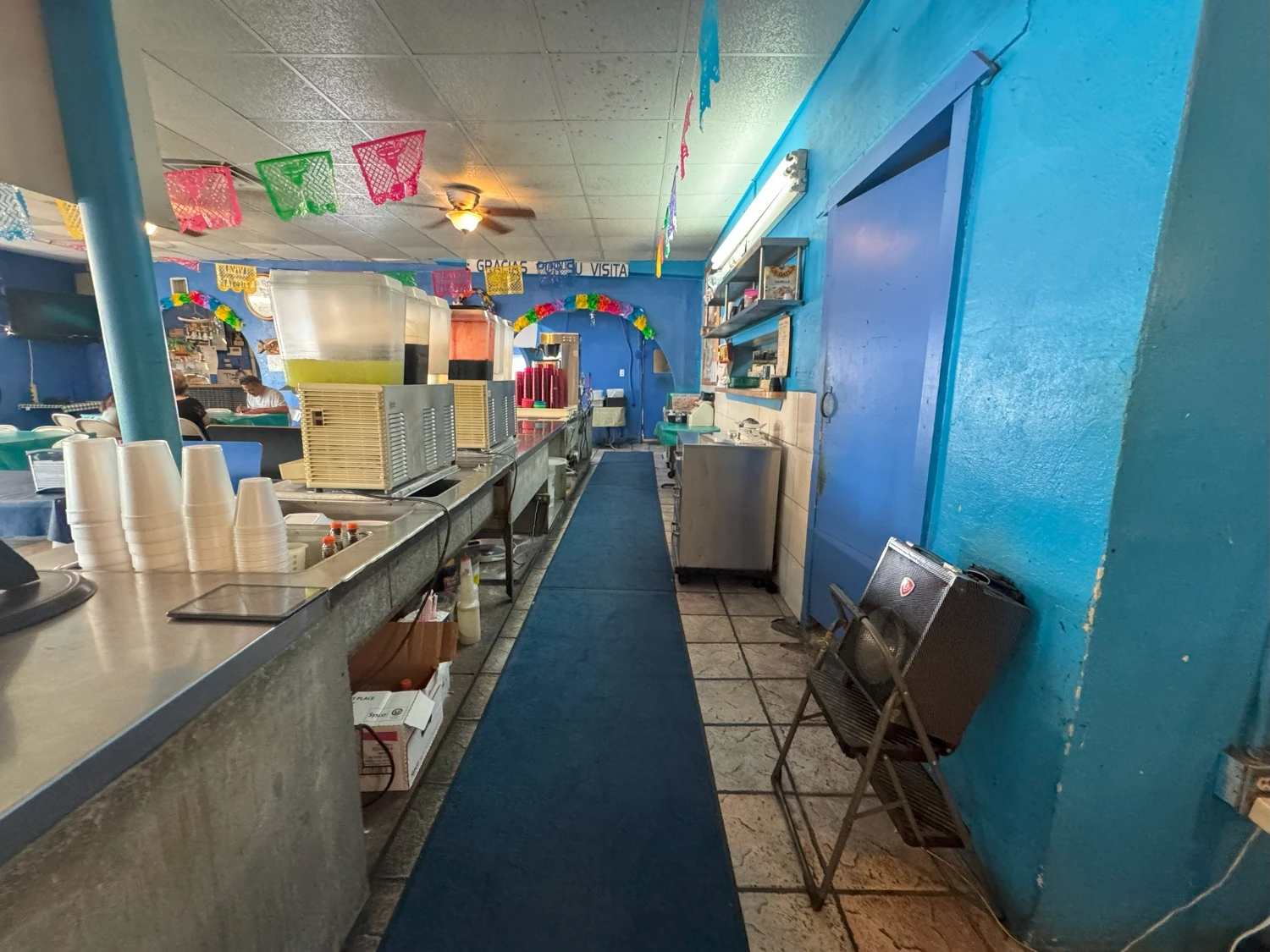 603 Bandera - Corner Restaurant + Apartment | Turnkey Equipment | Validated Corridor