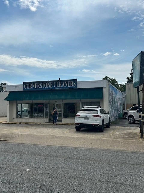 Oakland Avenue Retail