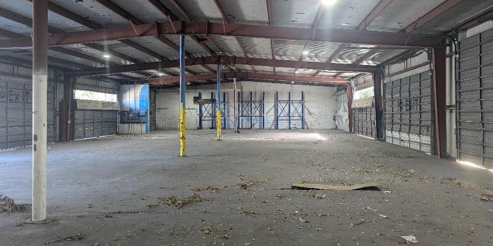 Sebring 15,277 SF Commercial Warehouse 