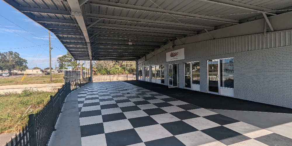 Sebring 15,277 SF Commercial Warehouse 