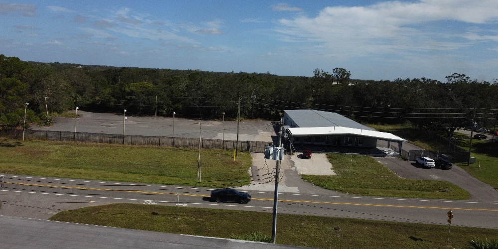 Sebring 15,277 SF Commercial Warehouse 