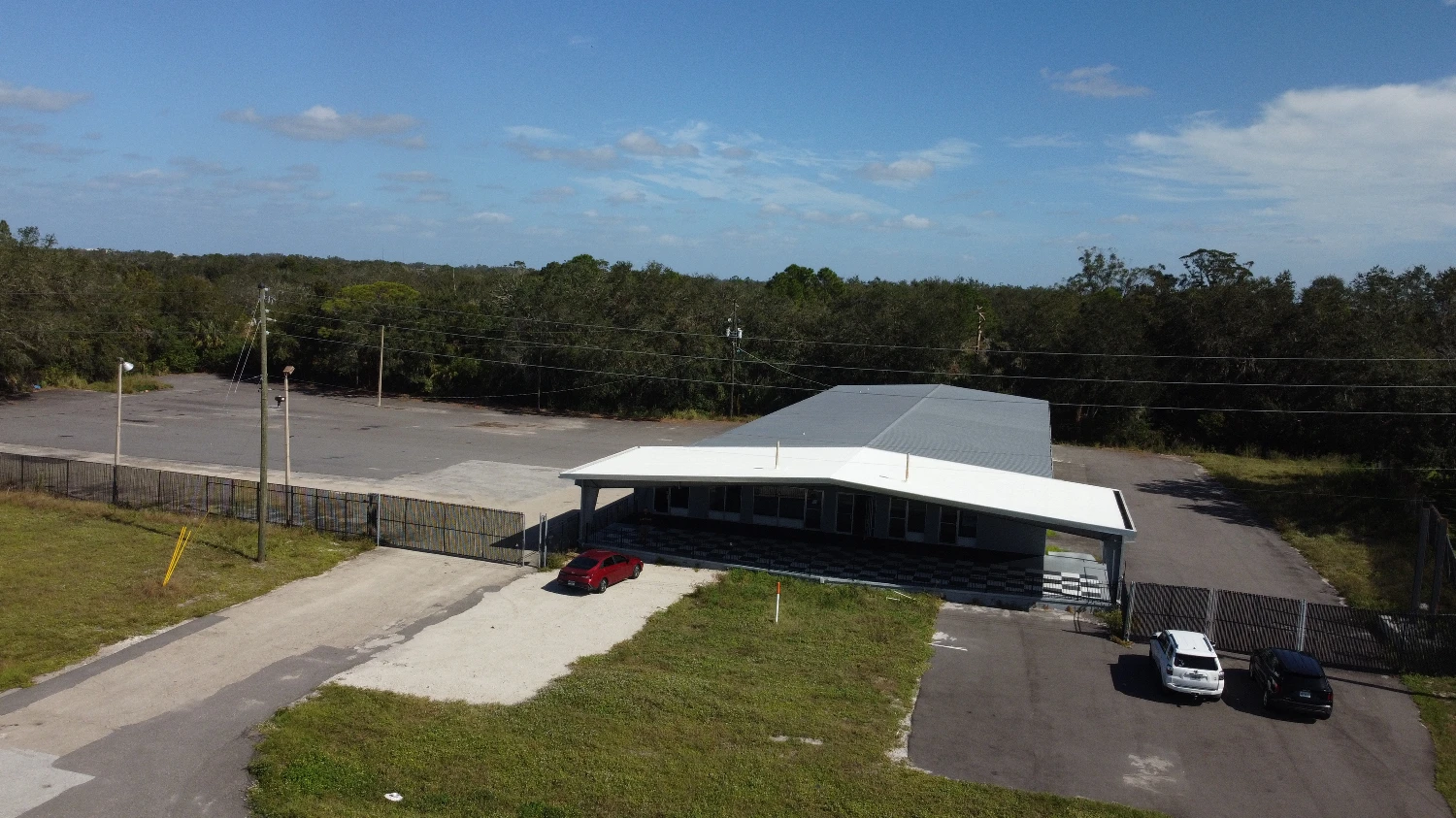 Sebring 15,277 SF Commercial Warehouse 