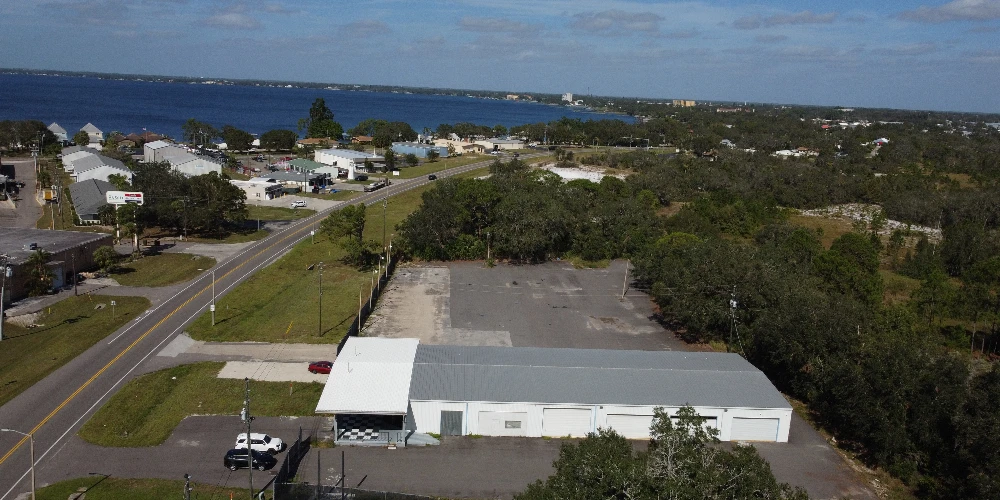Sebring 15,277 SF Commercial Warehouse 