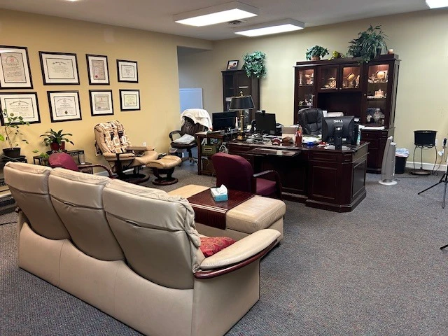 Village Oaks Office Condo