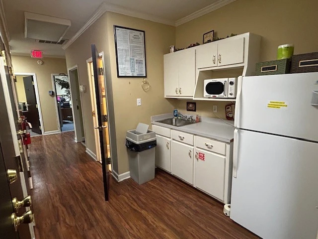Village Oaks Office Condo
