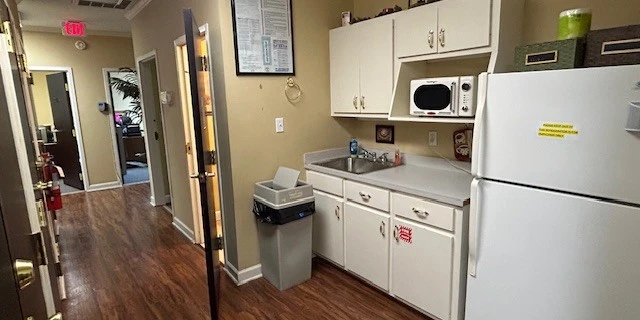 Village Oaks Office Condo