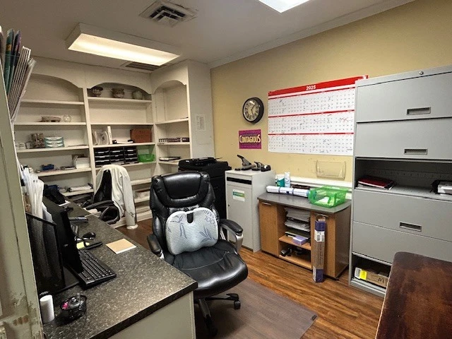 Village Oaks Office Condo