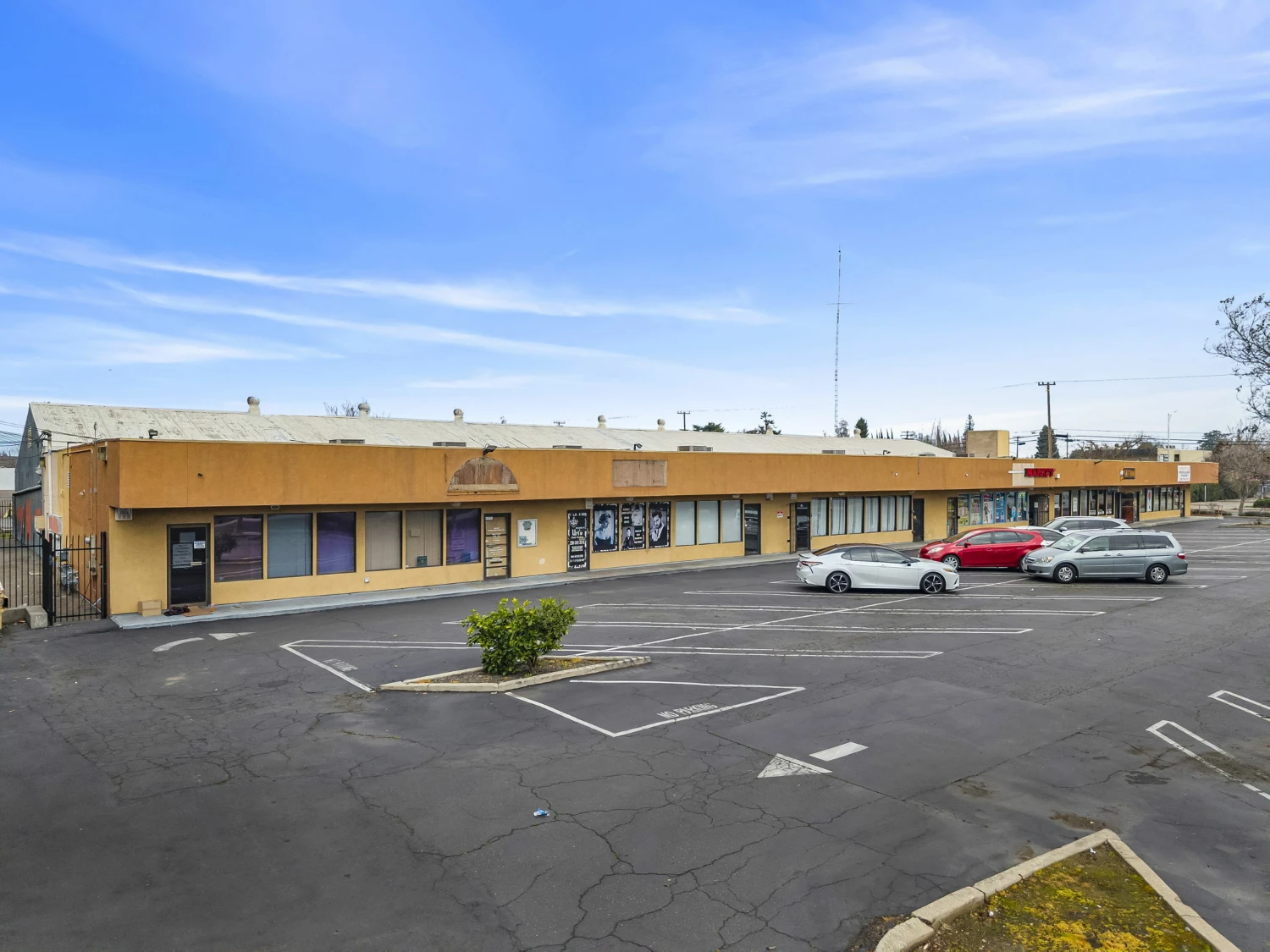 1009 & 1021 Mchenry Ave, Modesto, CA for sale