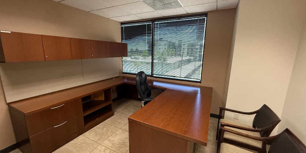 Earll Professional Plaza