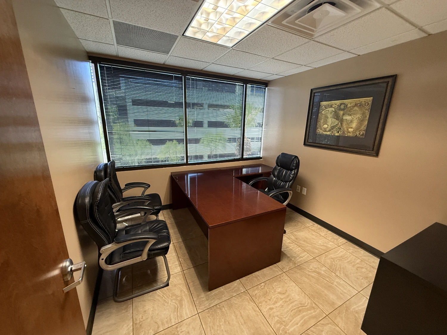 Earll Professional Plaza