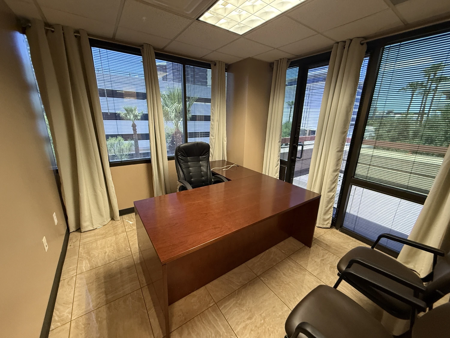 Earll Professional Plaza