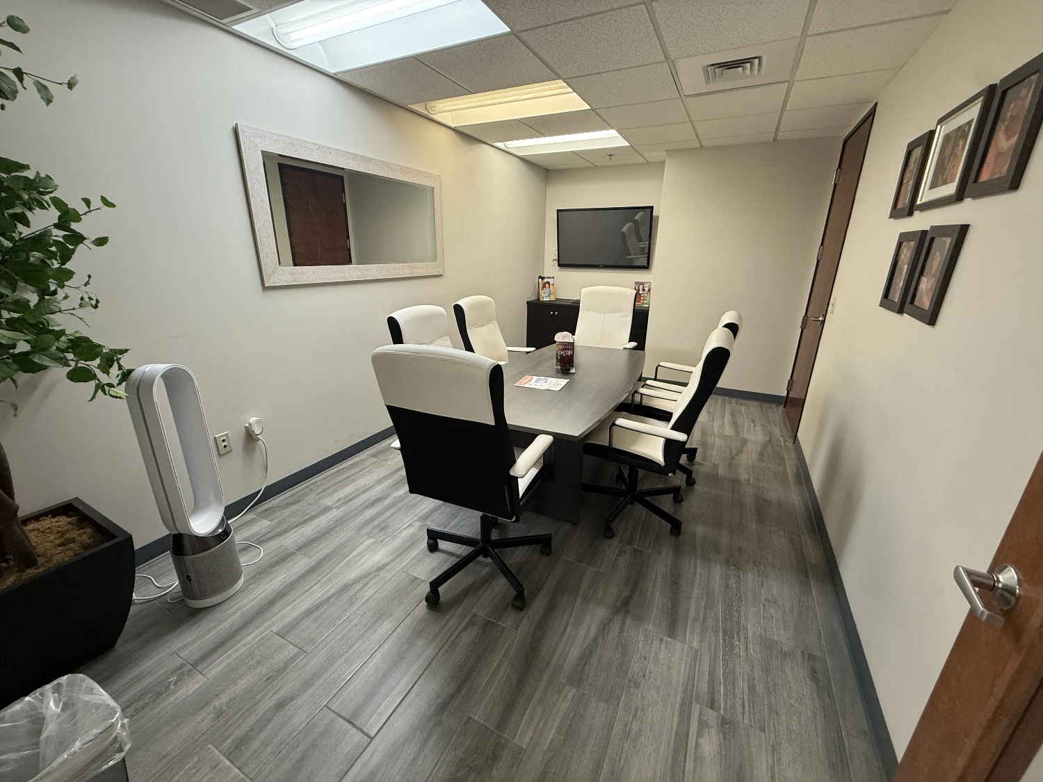 Earll Professional Plaza