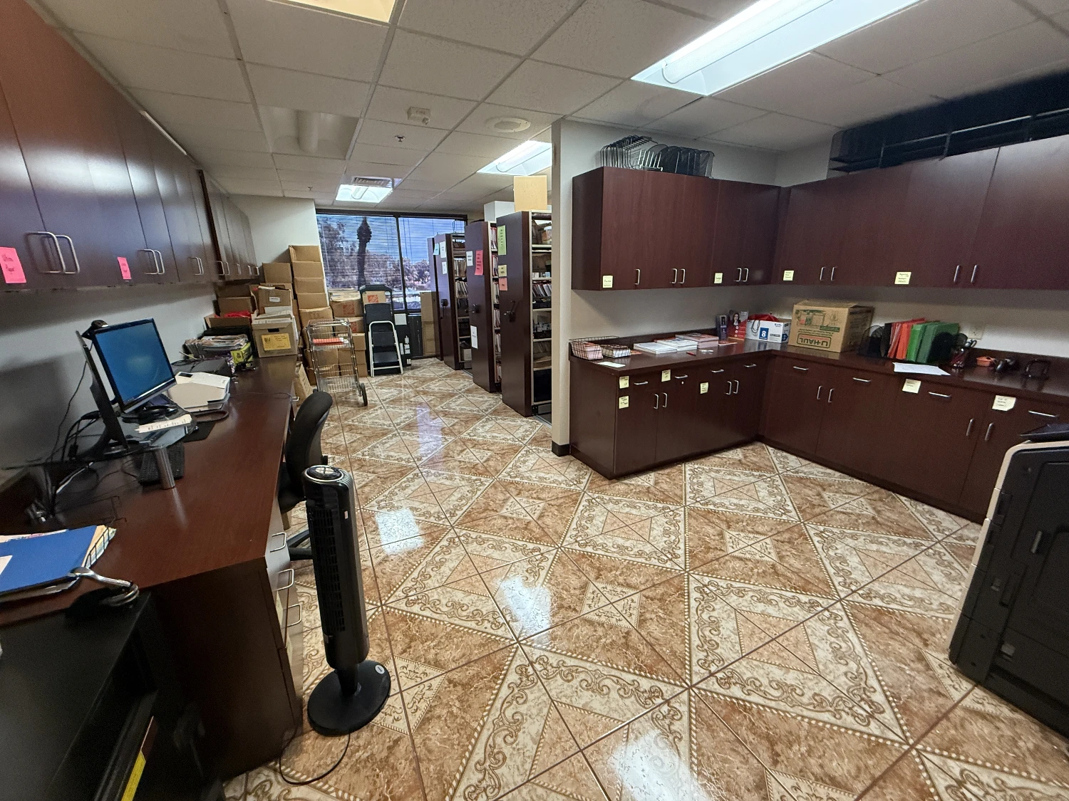 Earll Professional Plaza