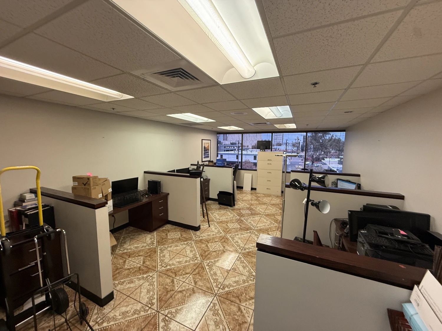 Earll Professional Plaza