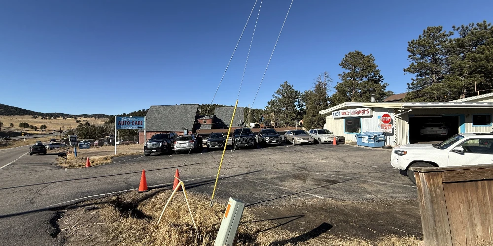 Evergreen Parkway 2 Auto/Service Buildings | 23K VPD | Owner/User or Investment
