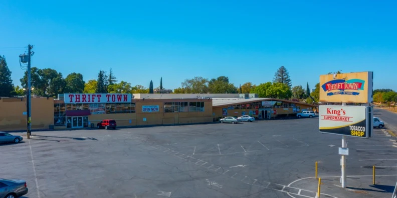 Kings Supermarket and Thrift Store