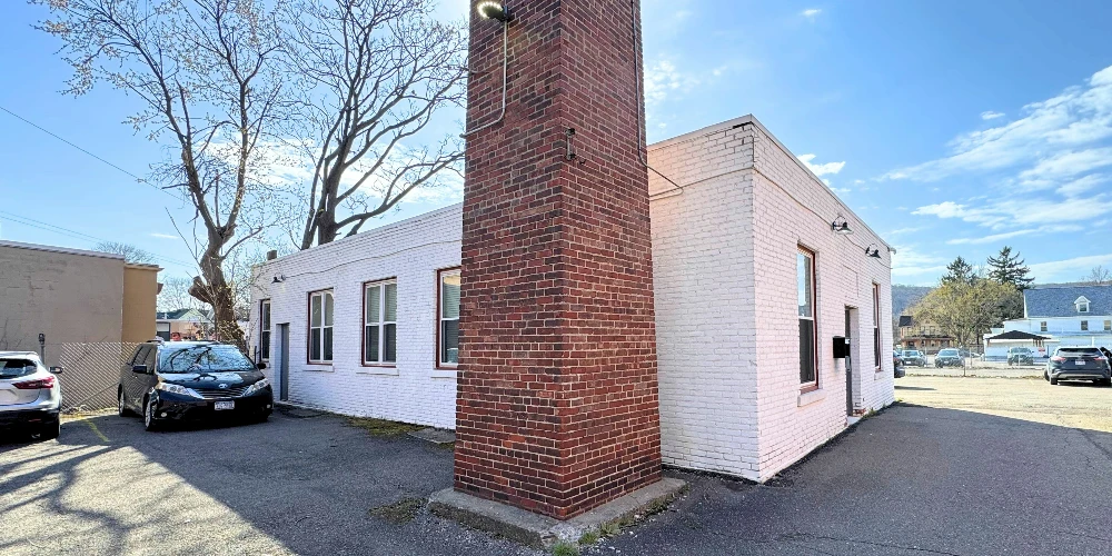 74 Carroll St