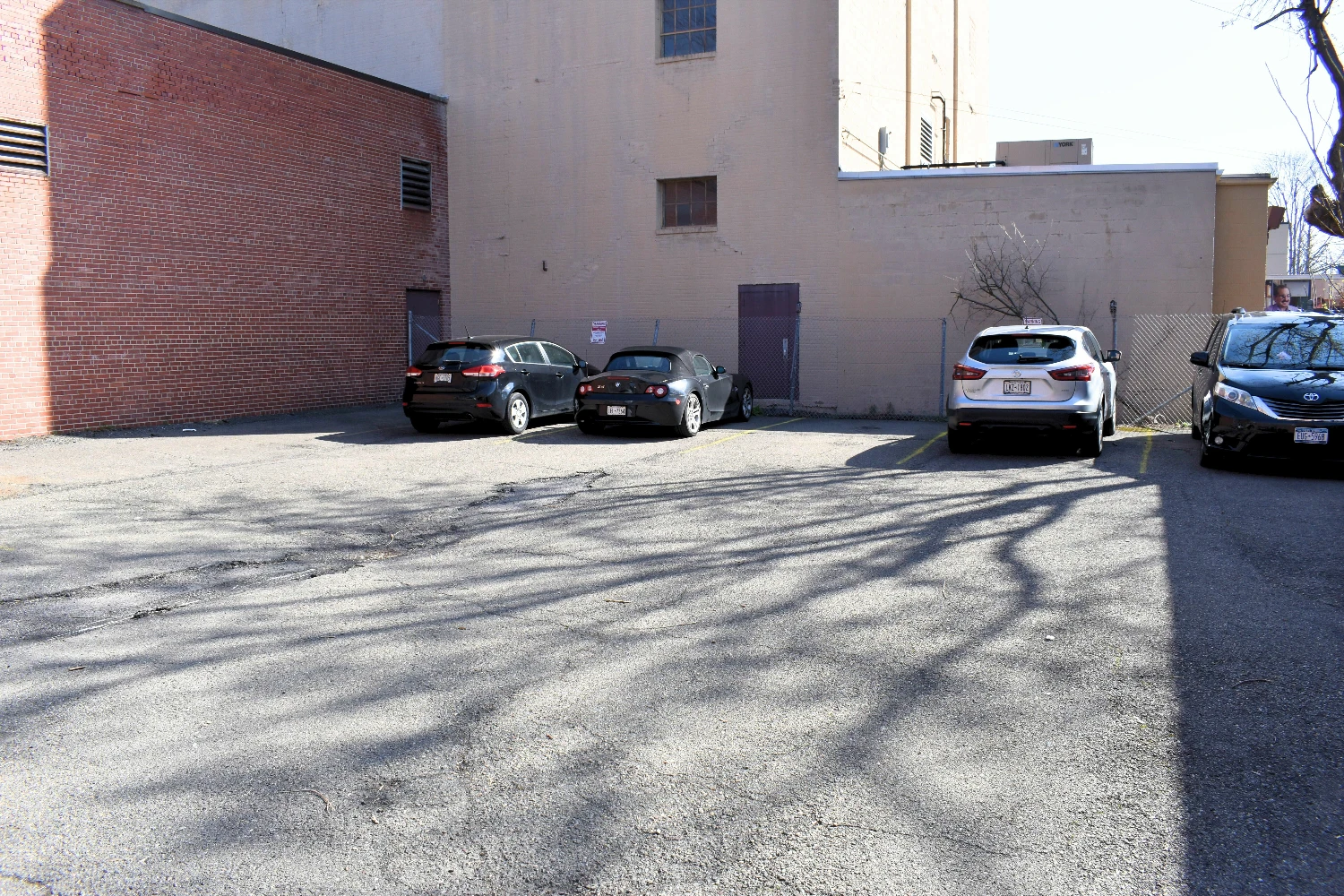 74 Carroll St
