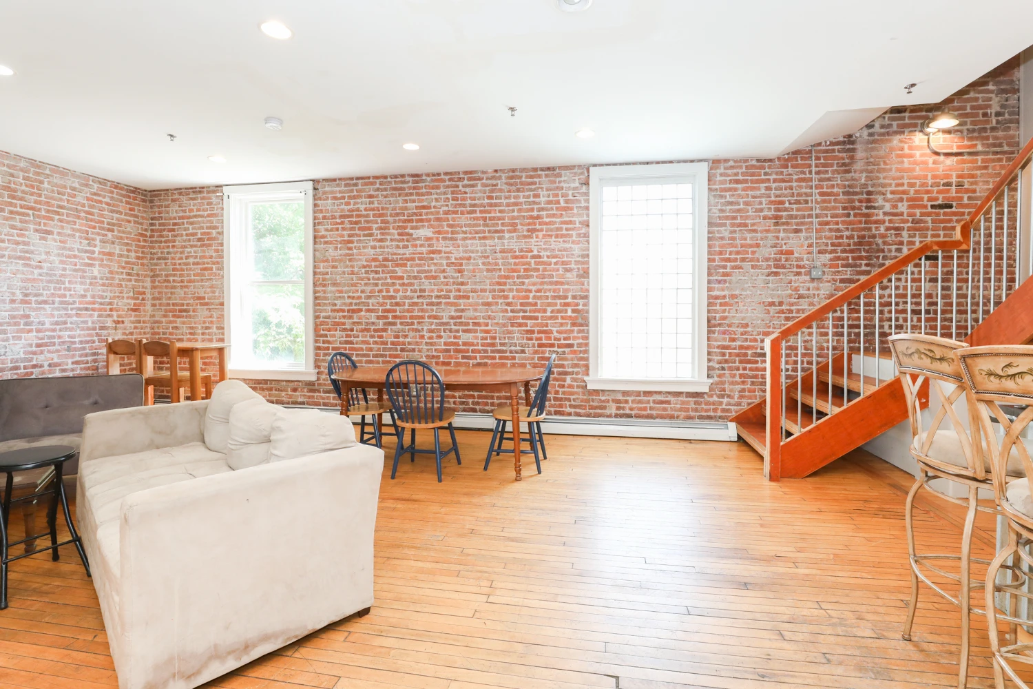 74 Carroll St