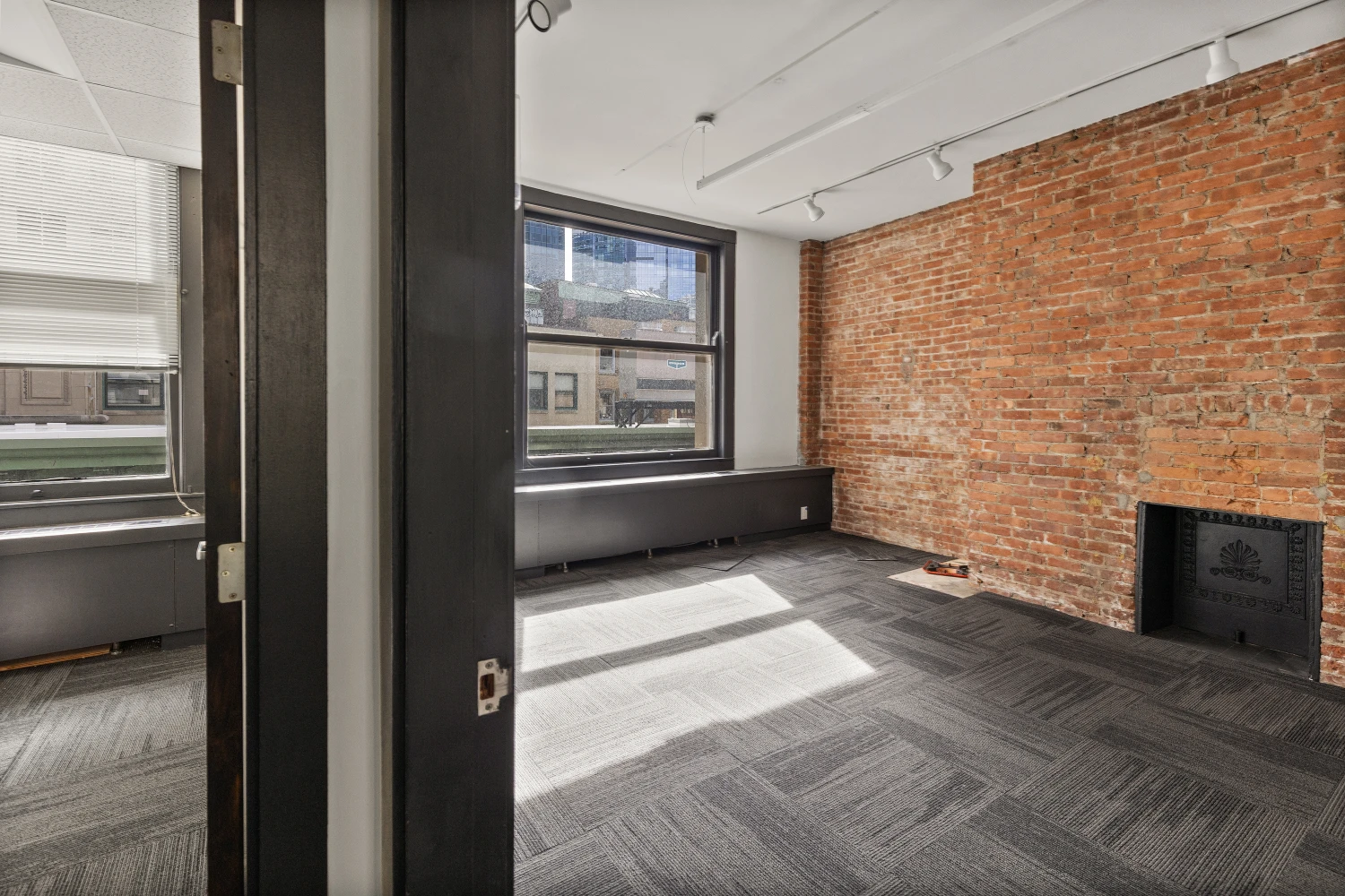 85 Devonshire | Class A Office | Approved Resi Conversion Opportunity | Boston CBD