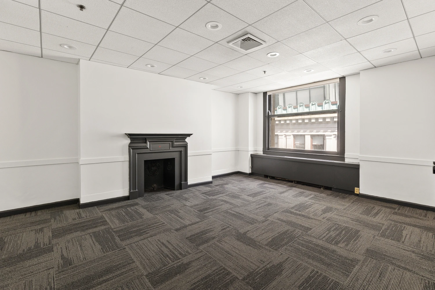 85 Devonshire | Class A Office | Approved Resi Conversion Opportunity | Boston CBD
