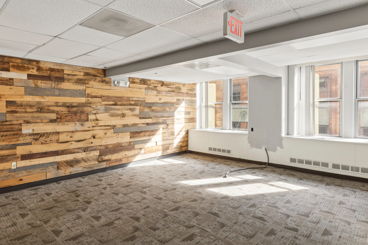 85 Devonshire | Class A Office | Approved Resi Conversion Opportunity | Boston CBD
