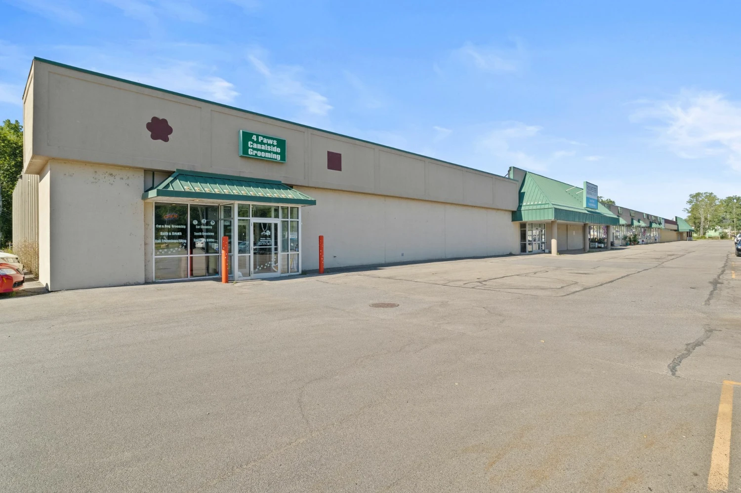 West Wayne Plaza