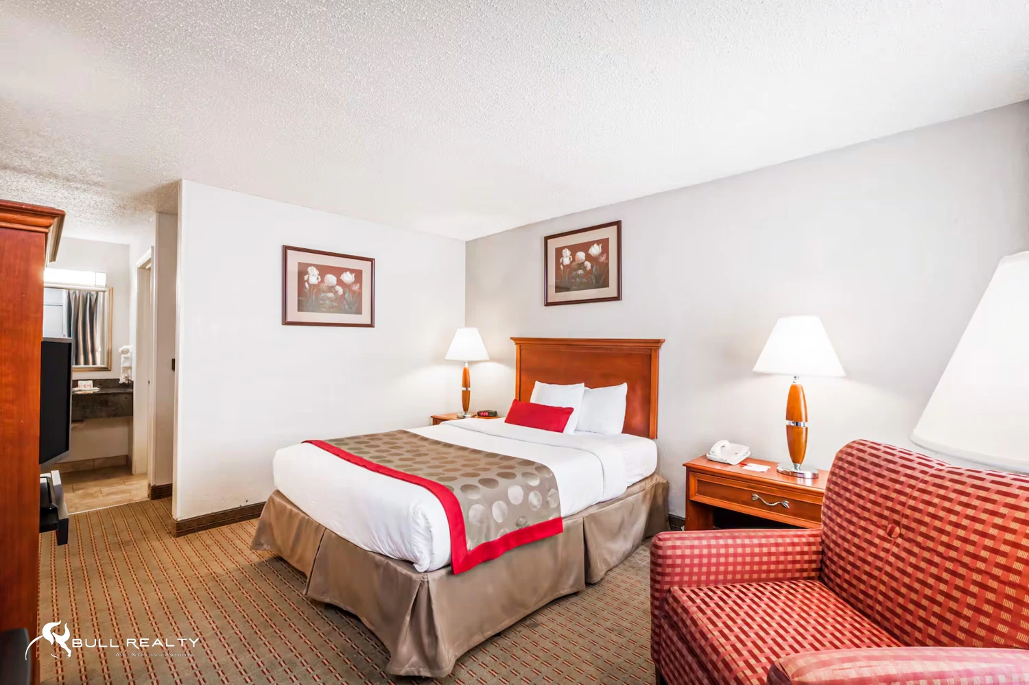 Adaptive Reuse / Value-Add Hotel Opportunity | 163 Units