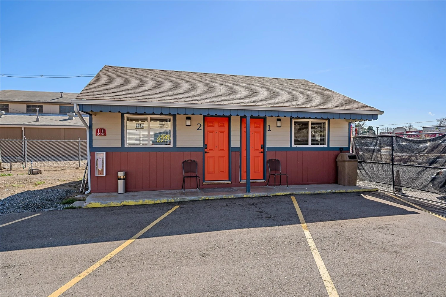 Cabins on Main Longmont 