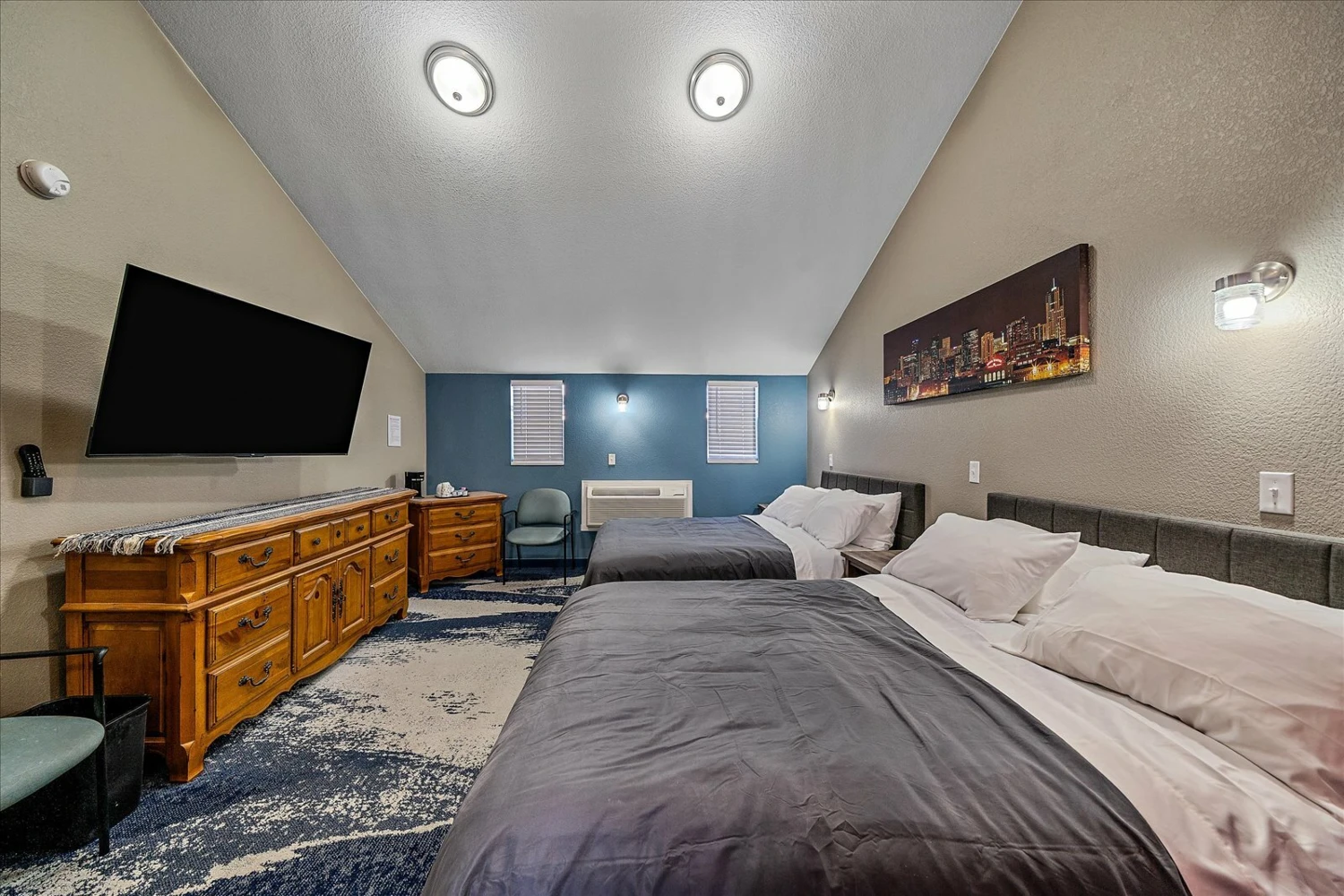 Cabins on Main Longmont 