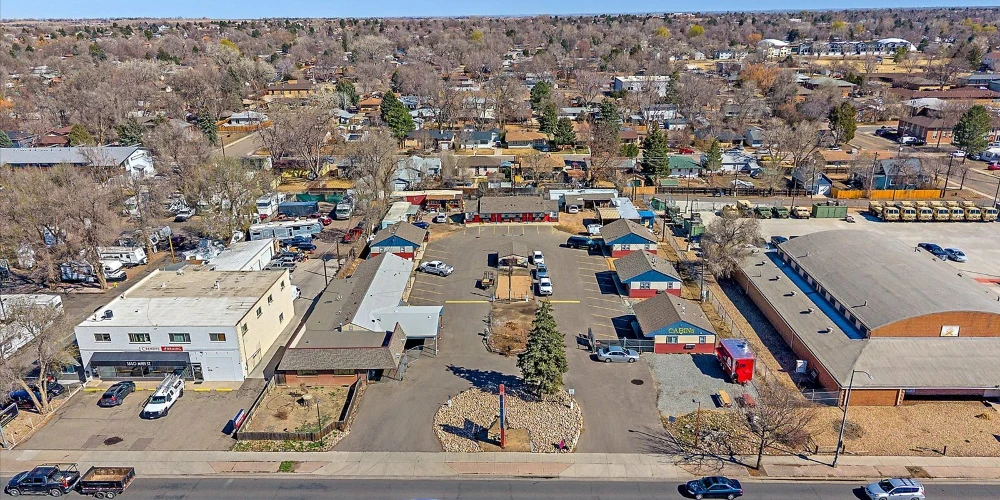 Cabins on Main Longmont 