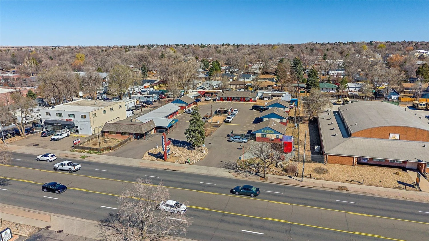 Cabins on Main Longmont 