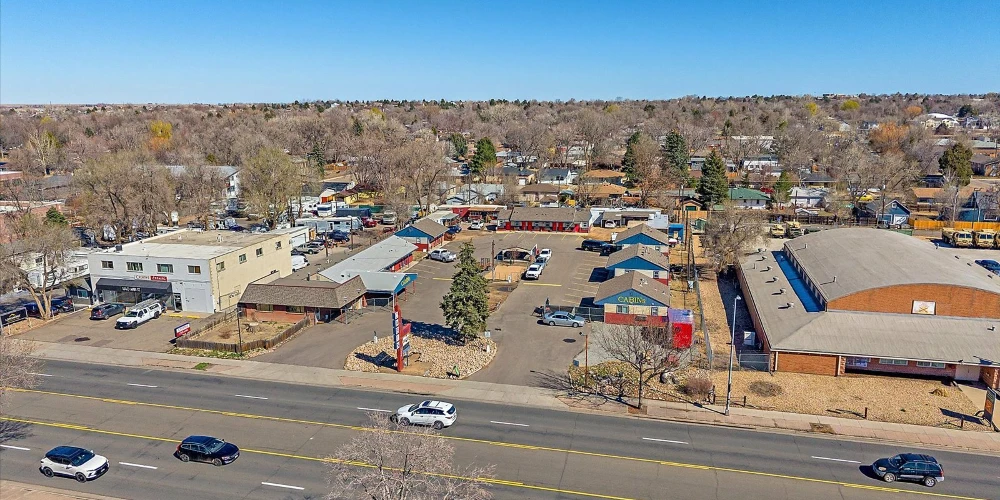 Cabins on Main Longmont 