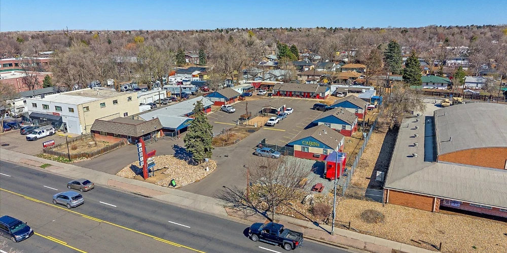 Cabins on Main Longmont 