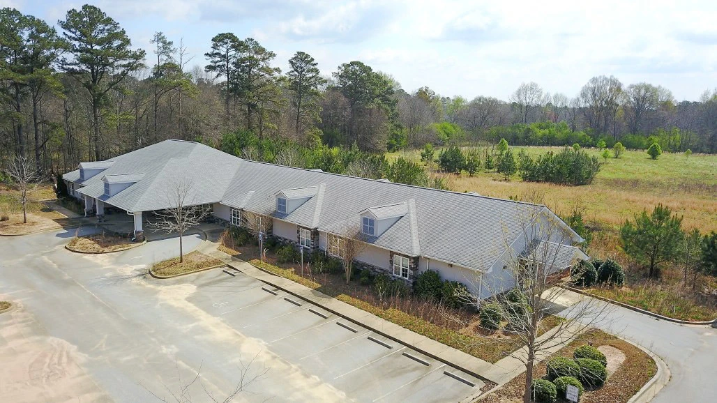 12-Unit Healthcare Facility | ±8,878 SF 