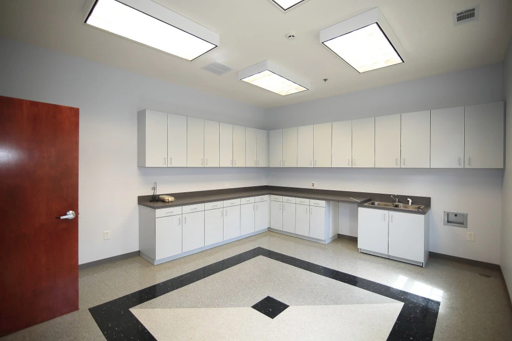 12-Unit Healthcare Facility | ±8,878 SF 
