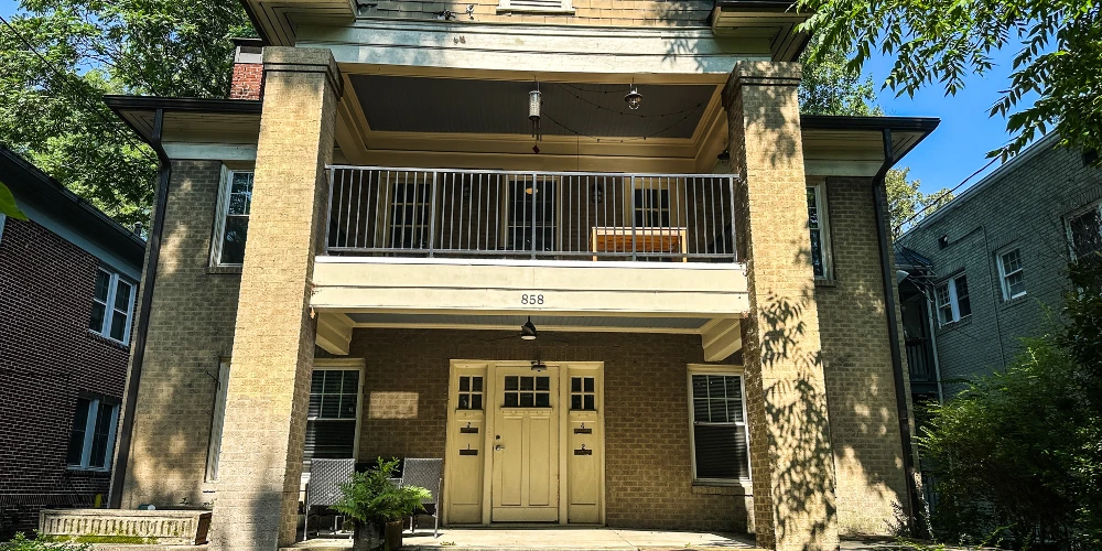 4 Units in the Heart of Midtown | For Sale 