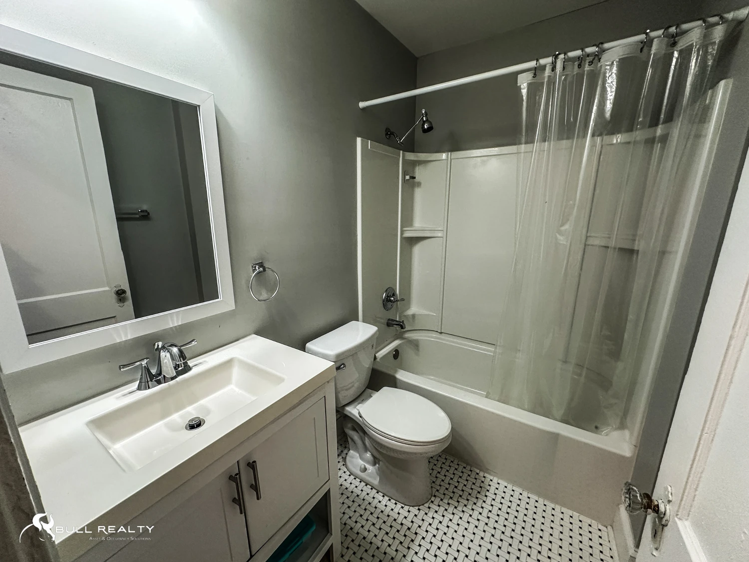 4 Units in the Heart of Midtown | For Sale 