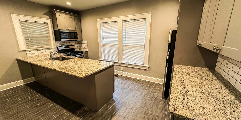 4 Units in the Heart of Midtown | For Sale 