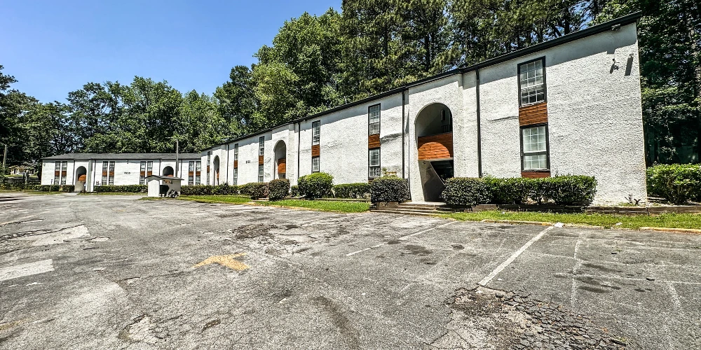 Bank-Owned | 80-Unit Value-Add Multifamily Opportunity
