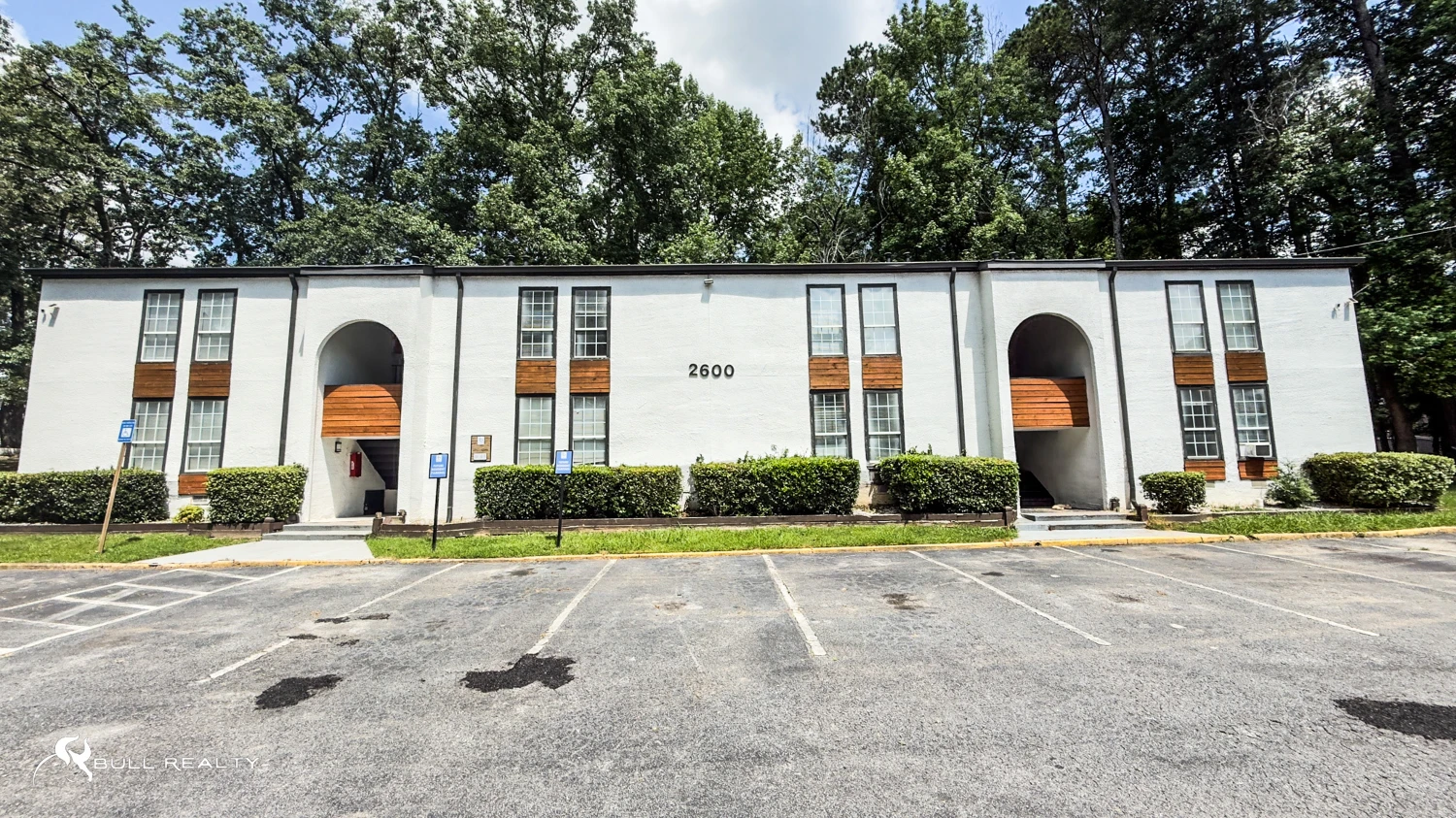 Bank-Owned | 80-Unit Value-Add Multifamily Opportunity