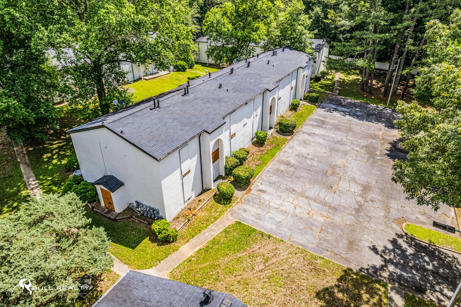 Bank-Owned | 80-Unit Value-Add Multifamily Opportunity