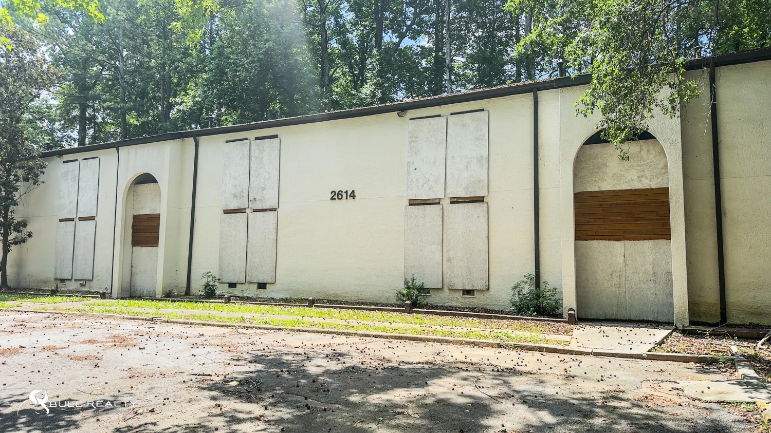 Bank-Owned | 80-Unit Value-Add Multifamily Opportunity