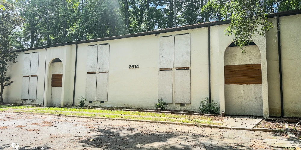 Bank-Owned | 80-Unit Value-Add Multifamily Opportunity